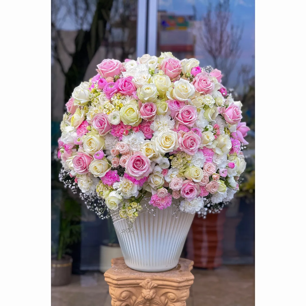 ظرف گل 1027