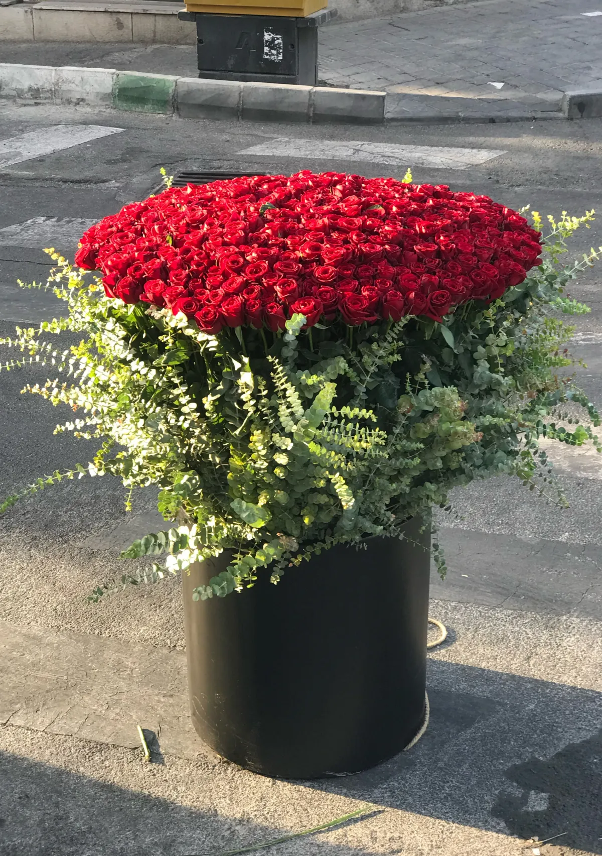 ظرف فایبرگلس و رز 1004