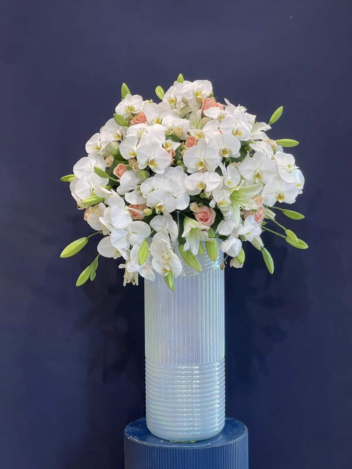 ظرف گل 1059