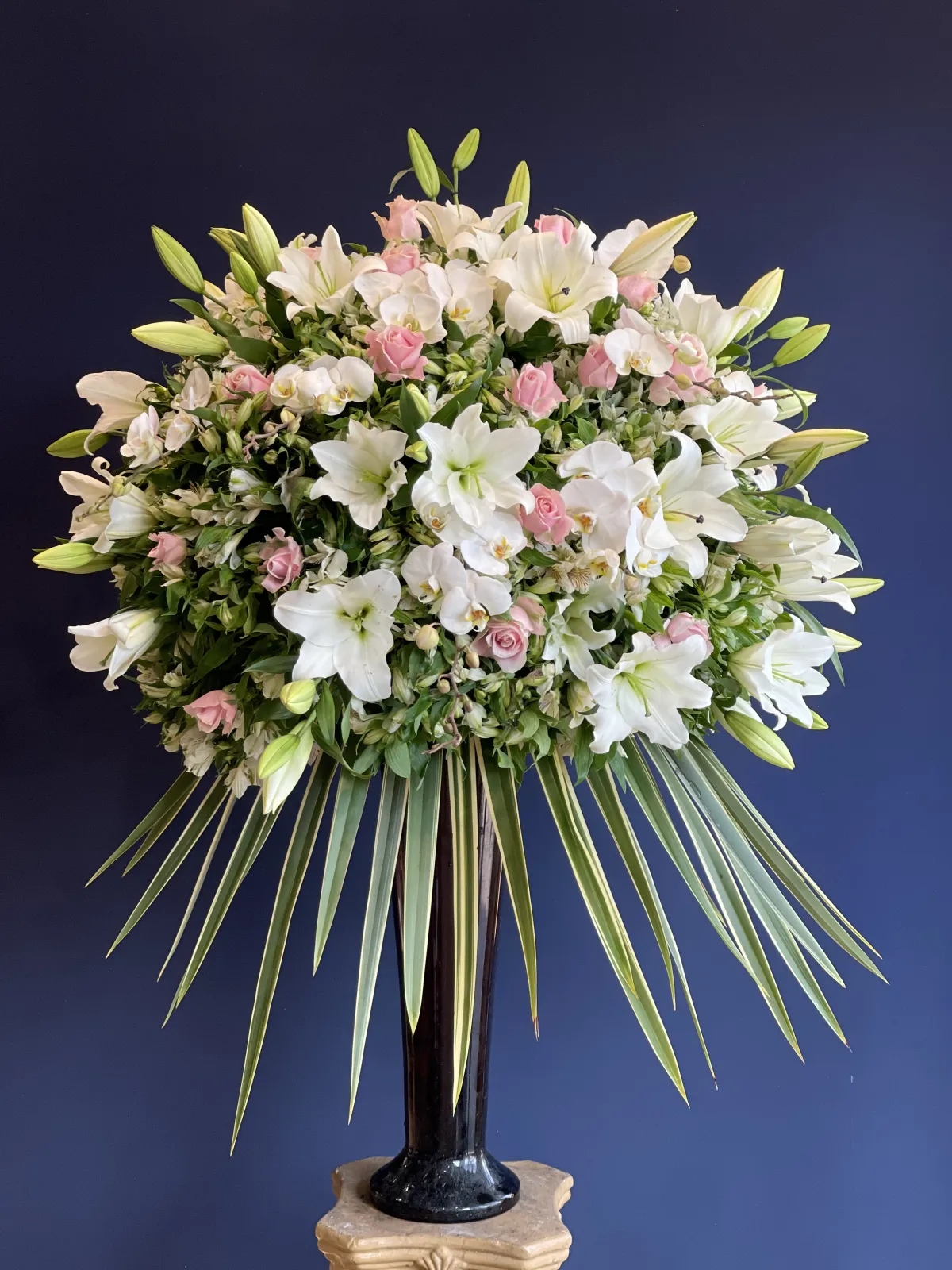 ظرف گل 1040